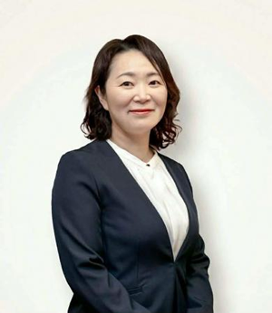 代表取締役　花田　亜弥さんの写真