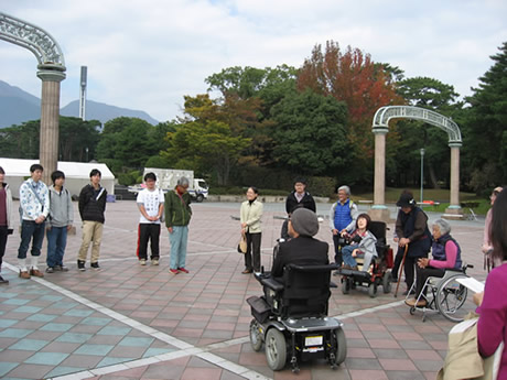 調査の様子の写真