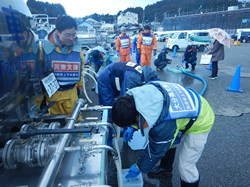 給水活動の写真12