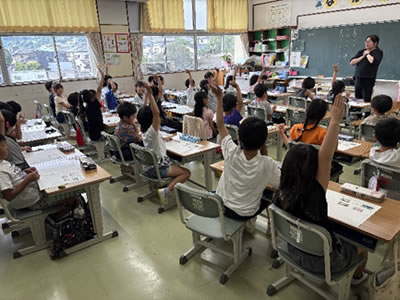 市立緑丘小学校ワークショップ
