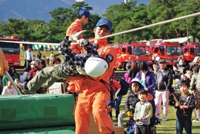 別府市福祉まつり・市民と消防のつどいの写真