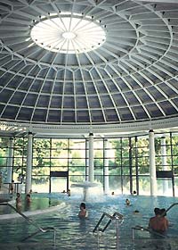 巴登巴登温泉的卡拉卡拉浴场photo