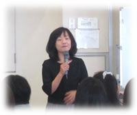 講師・松本久美子さんの写真