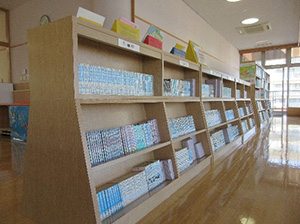 図書室兼学習室の写真